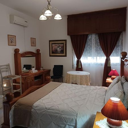 Shared Top 1St Floor Villa Limassol Habitación foto